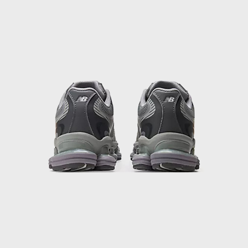 New Balance ABZORB 2000 - Truffle Salt / Castlerock