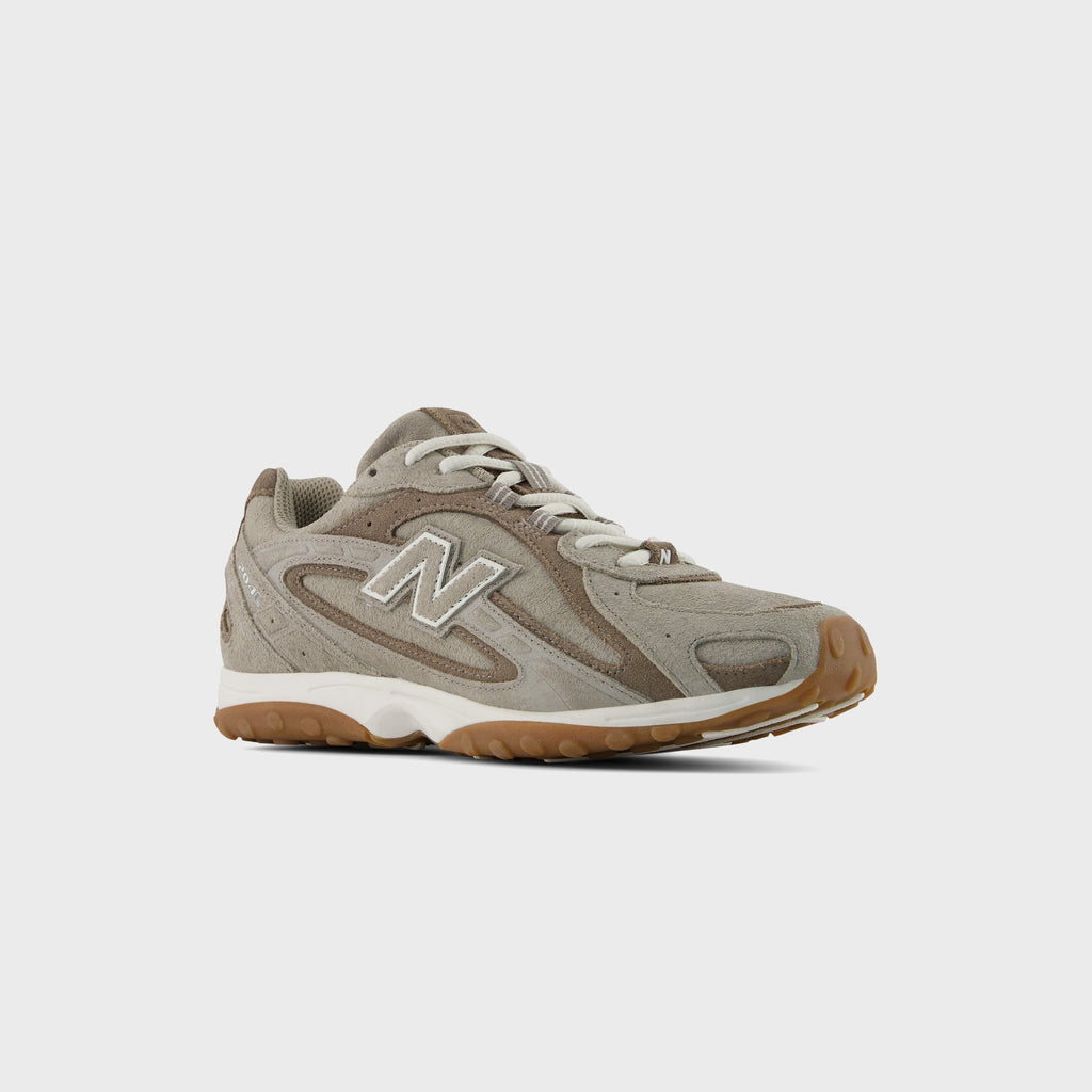 New Balance 204L - Arid Stone / Thunder Brown