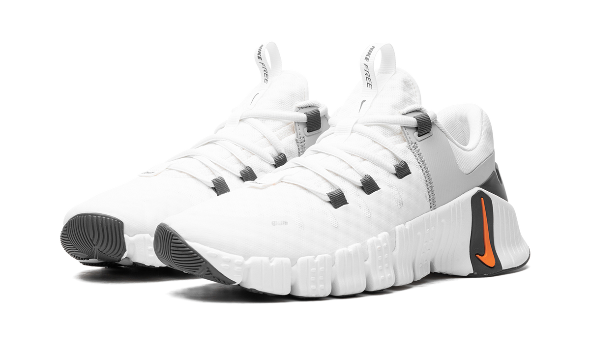 Nike Free Metcon 5 "Summit White" DV3949 101