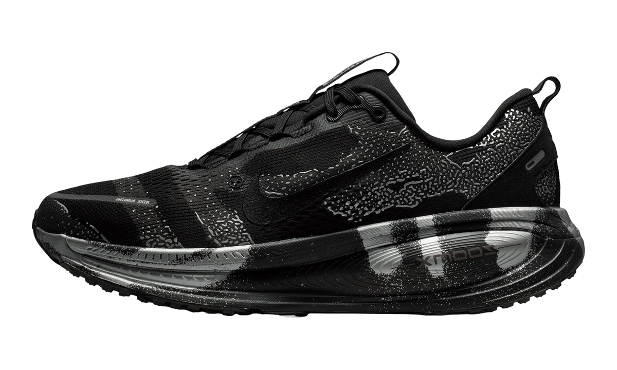 Nike Vomero 18 "Disrupt Pack" IQ3925 001