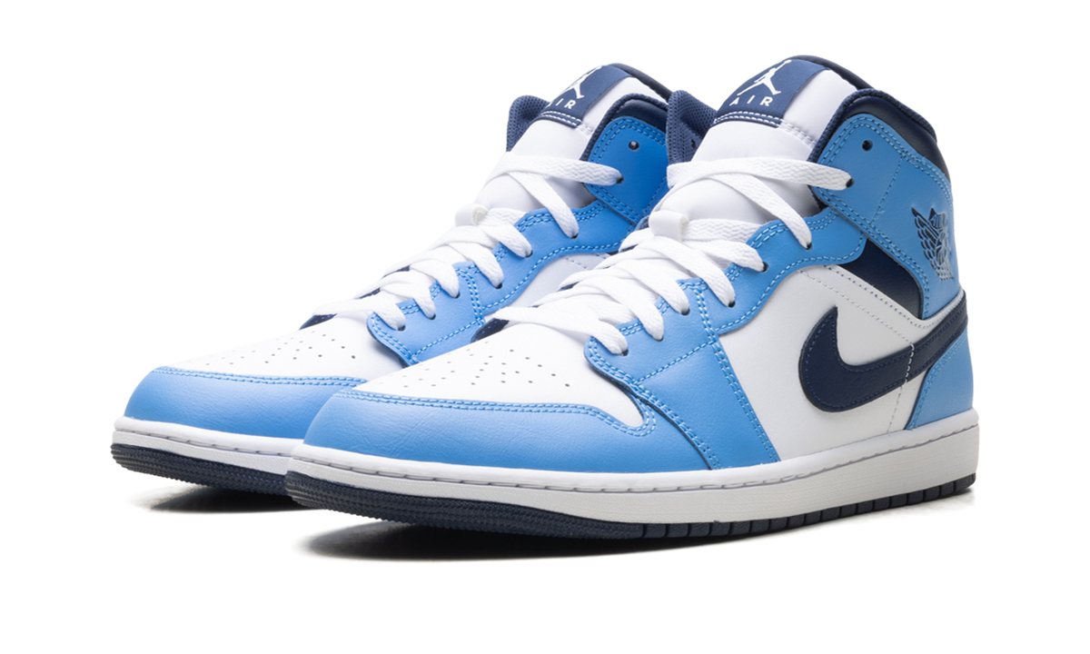Jordan 1 Mid "University Blue Midnight Navy" DQ8426 405