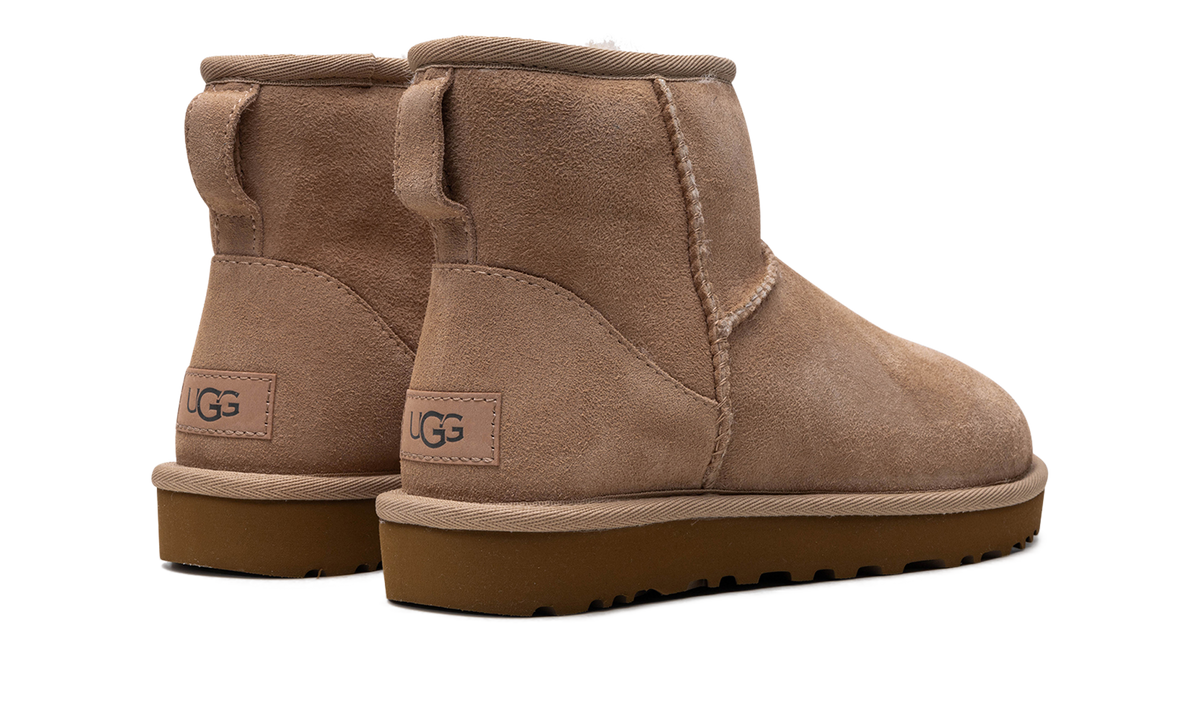 Ugg Classic Mini II Boot WMNS "Sand" 1016222 SAN
