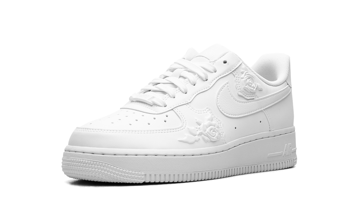 Nike Air Force 1 '07 WMNS "White Roses" HF2016 100