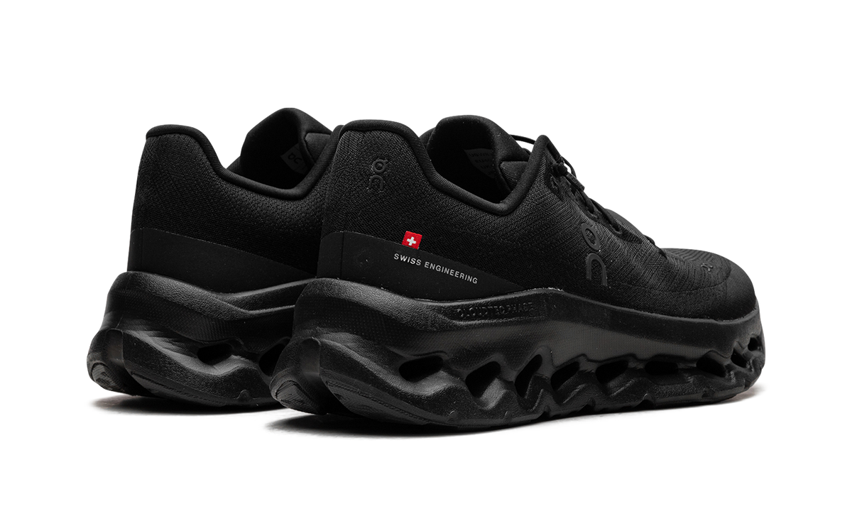 On Running Cloudtilt WMNS "Black Eclipse" 3WE10050264