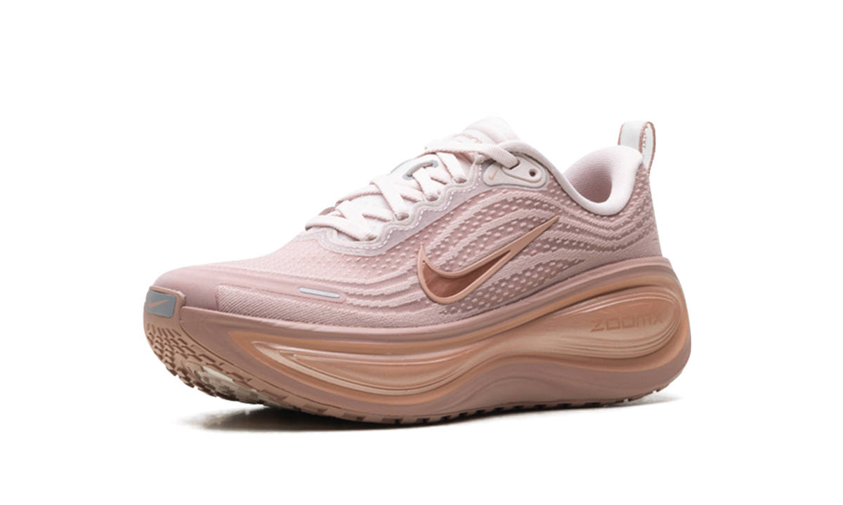 Nike Vomero Plus WMNS "Particle Pink / Rose Gold" HV8154 601