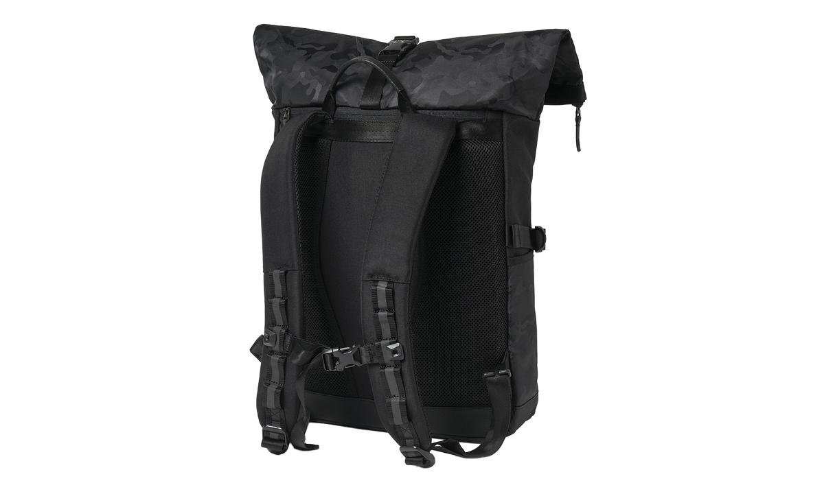 Oakley Utility Rolled Up Backpack "Blackout" 921420 02E