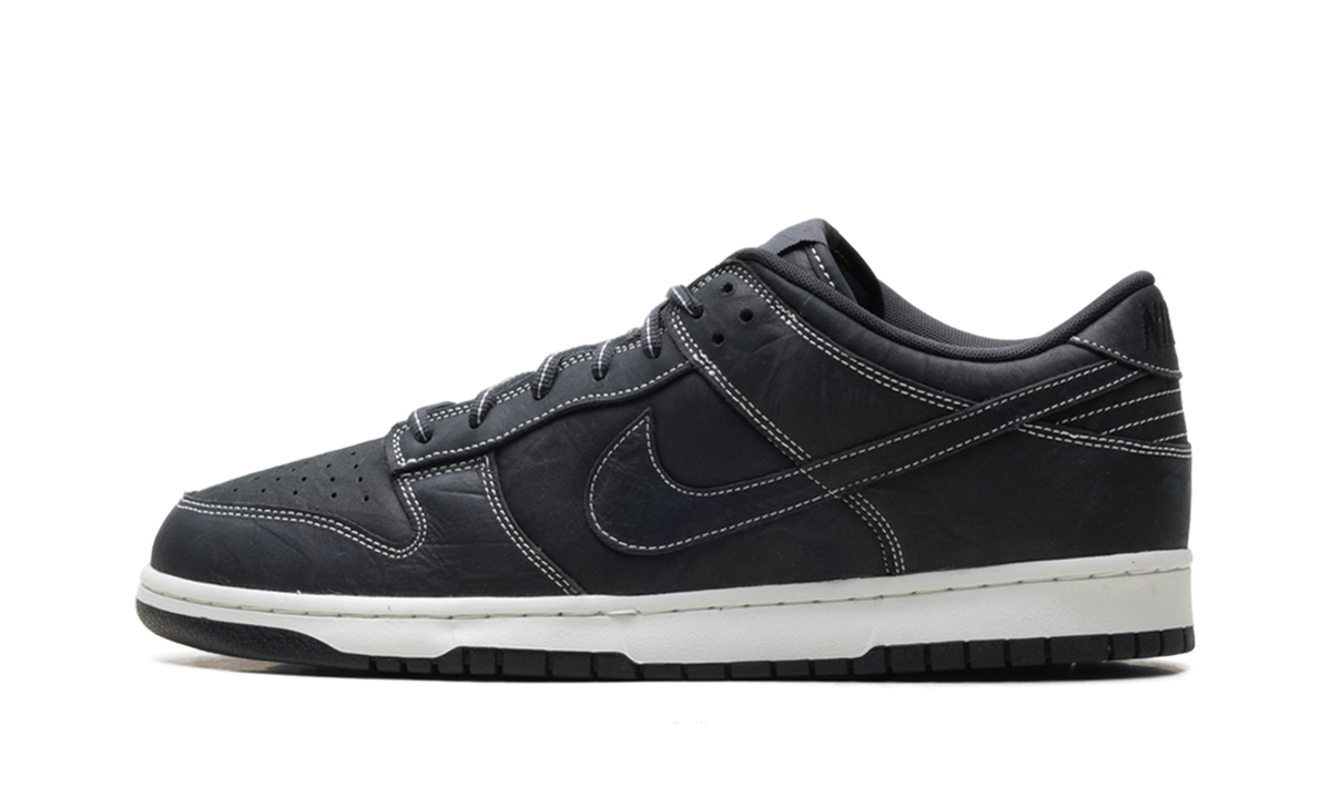 Nike Dunk Low "Off-Noir / Summit White" IO4550 001