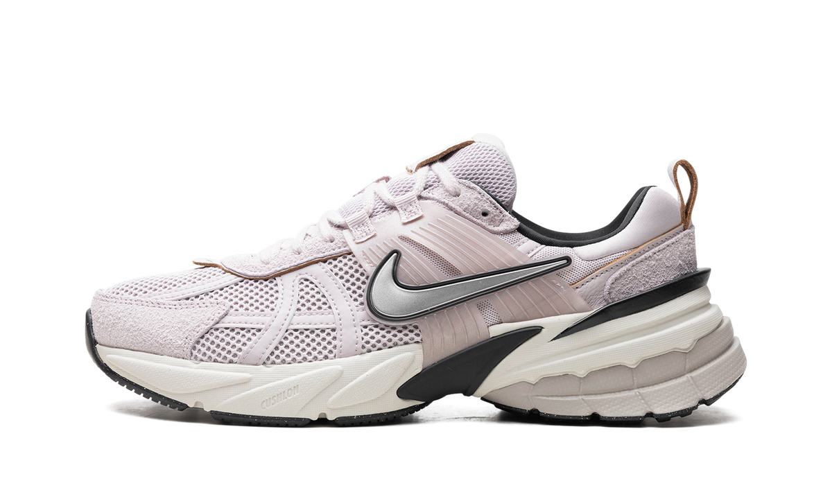 Nike V2K Run Wmns "Platinum Violet" FN6703 001