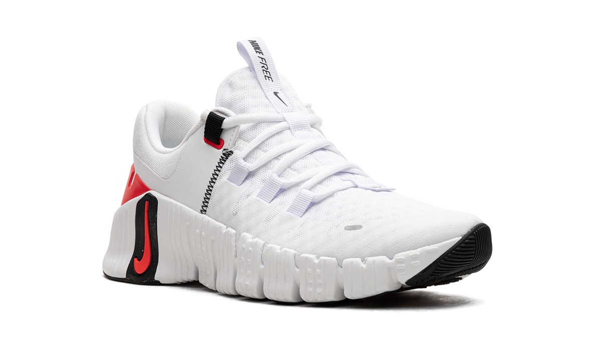 Nike Free Metcon 5 "White Bright Crimson" DV3949 100