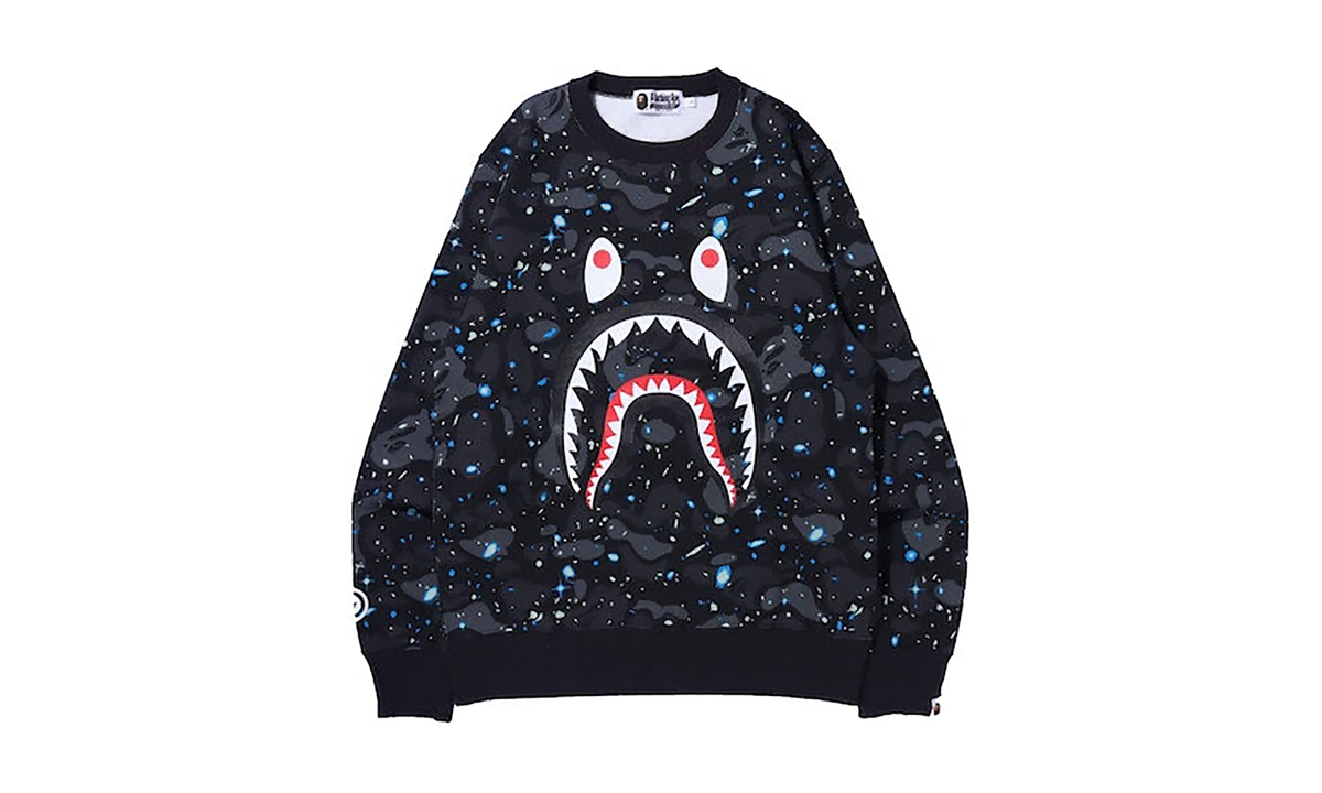 Bape Crewneck "Space Camo Shark" B774DD13