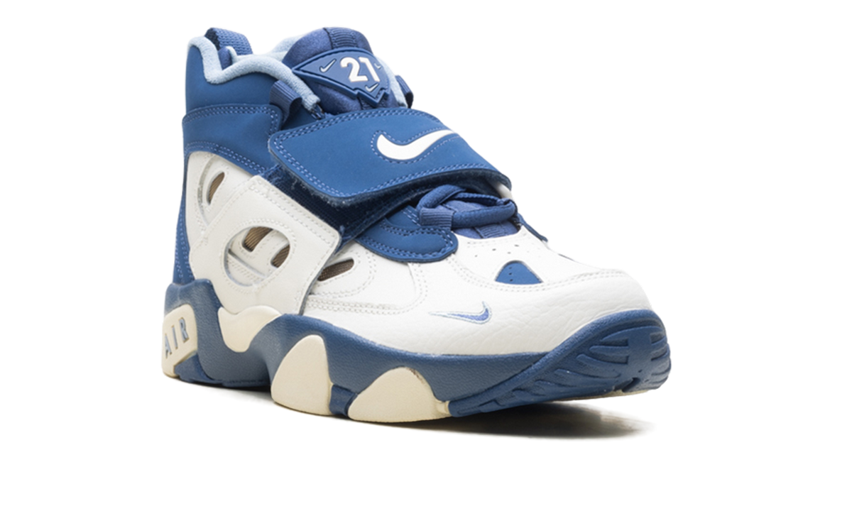 Nike Air Diamond Turf 2 GS "Royals" IR4727 100