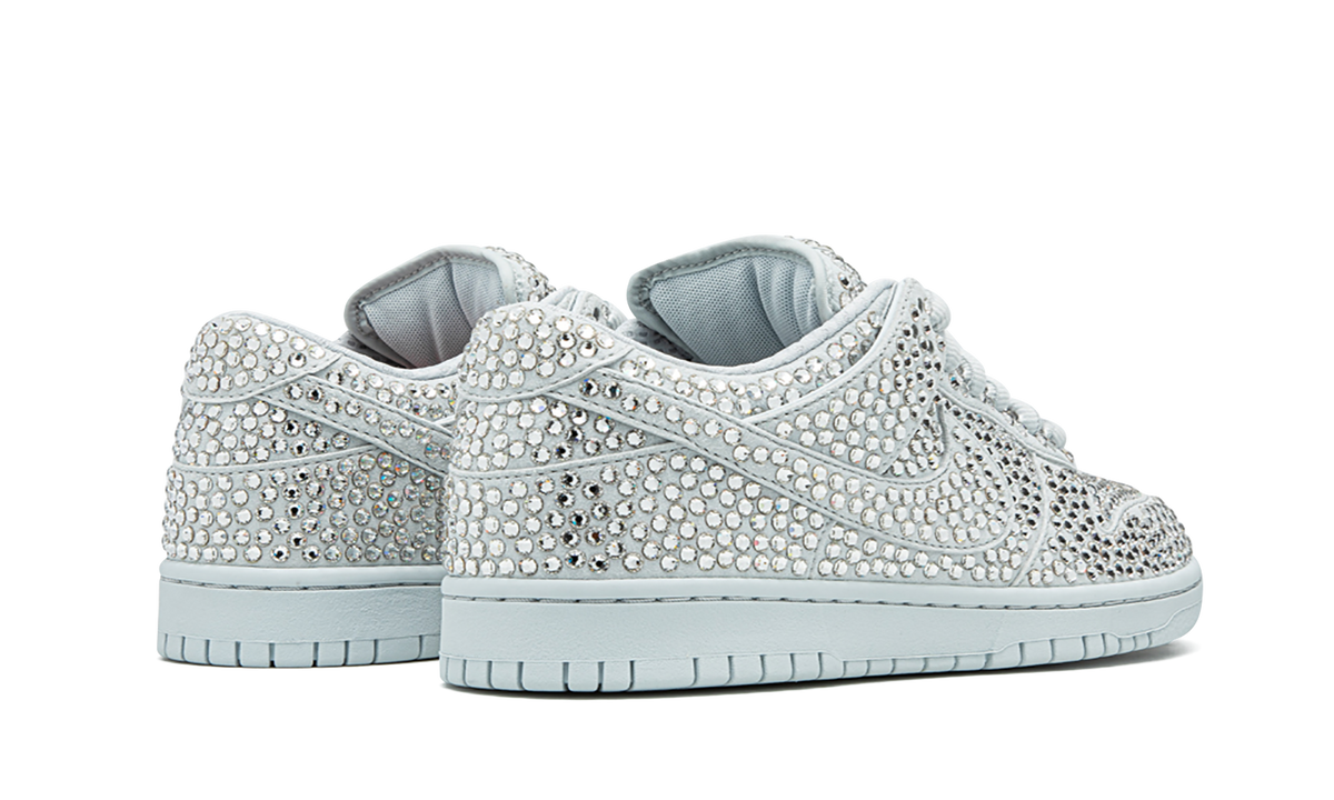 Nike Dunk Low "Cactus Plant Flea Market - Swarovski Crystals" CZ2670 001