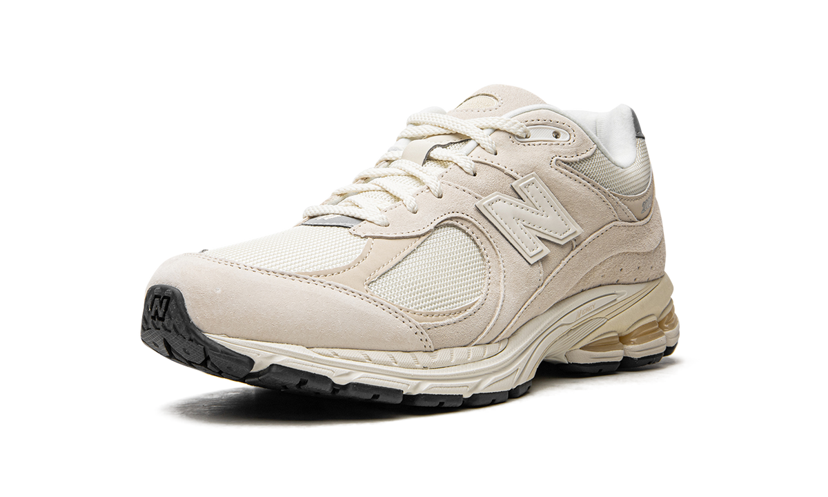 New Balance 2002R "Calm Taupe" M2002RCC