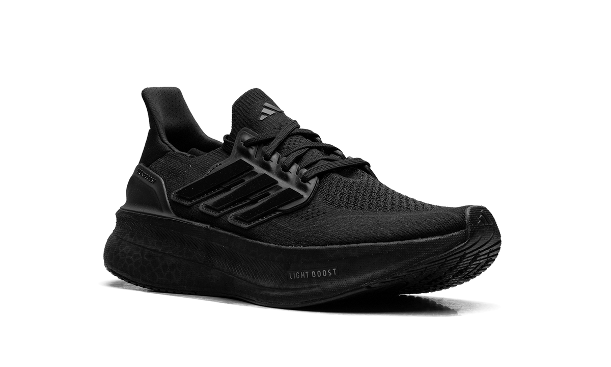 Adidas Ultraboost 5 WMNS "TRIPLE BLACK" ID8847