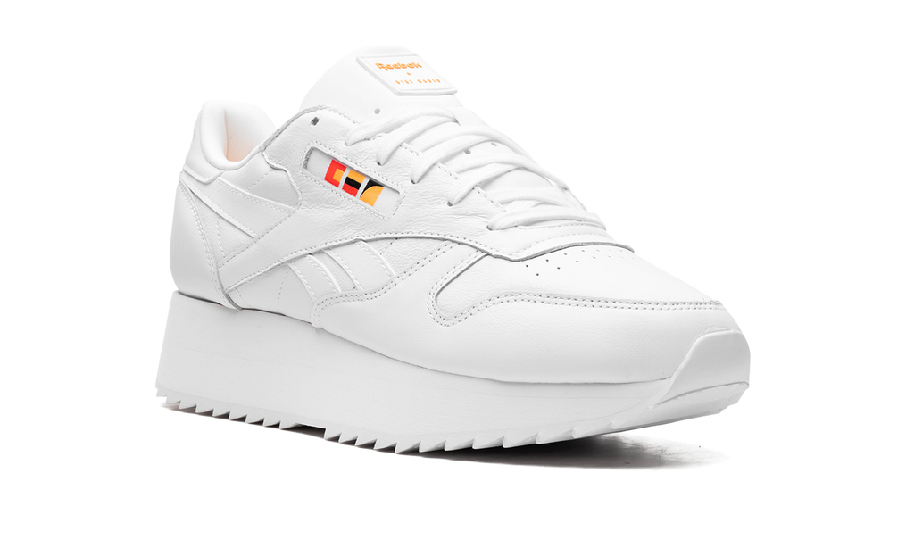 Reebok CLASSIC LEATHER DOUBLE WMNS "Gigi Hadid" DV5391