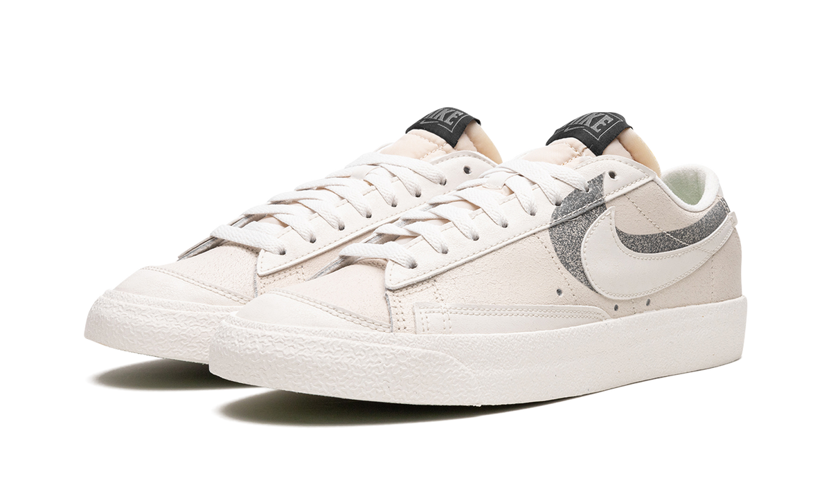 Nike Blazer Low "Shadow Halloween" DQ7671 001