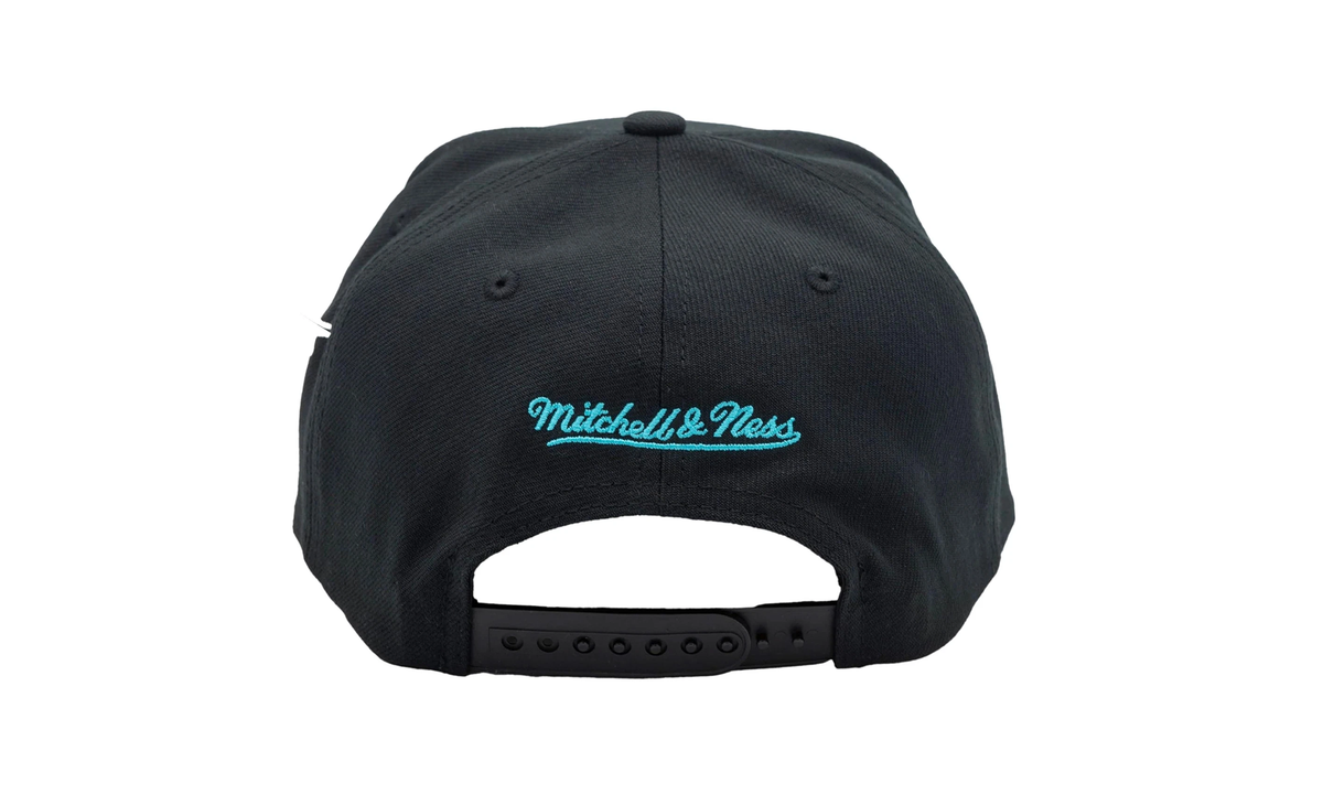 Mitchell & Ness MLB Cooperstown Evergreen Script Snapback Cap "Miami Marlins - Black" HHSS7340 FMAYYPPPBLCK