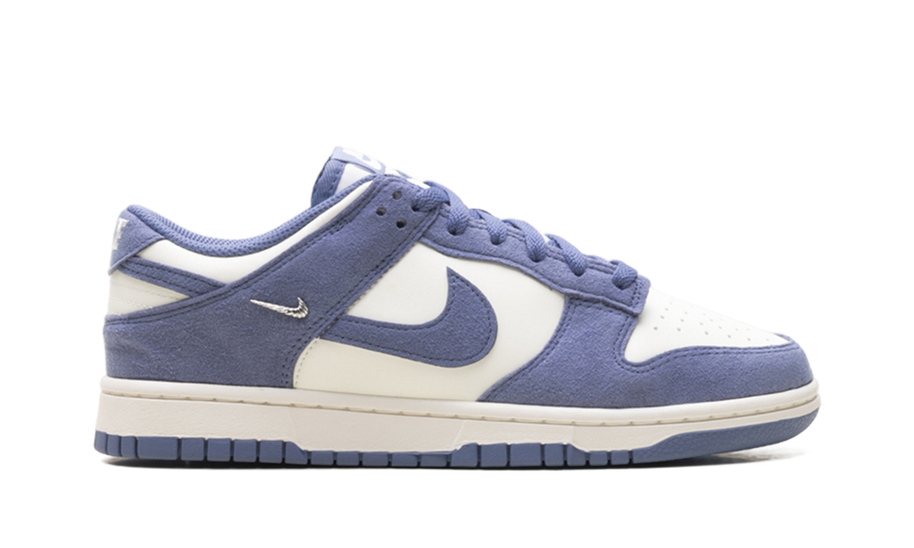 Nike Dunk Low WMNS "World Indigo Mini Swoosh" IB4417 103