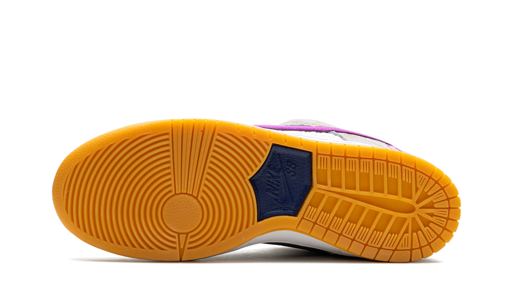 Nike SB Dunk "Rayssa Leal" FZ5251 001
